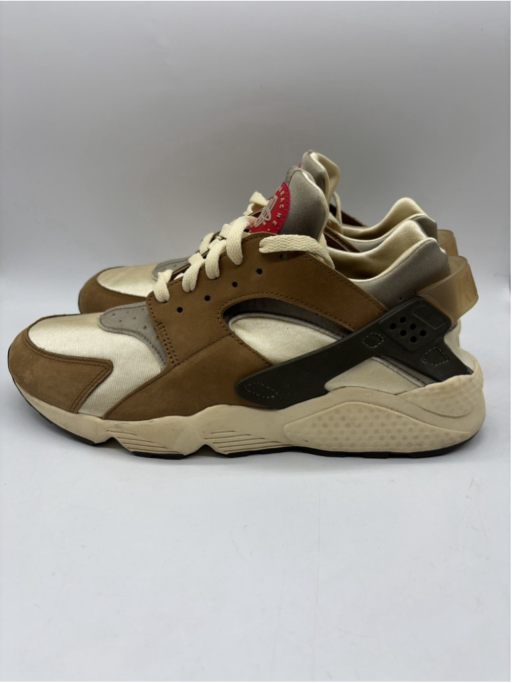 Nike Air Huarache Stussy Desert Oak DD1381-200 Mens Size 12